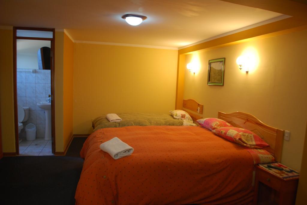Morales Guest House Huaraz  Bagian luar foto