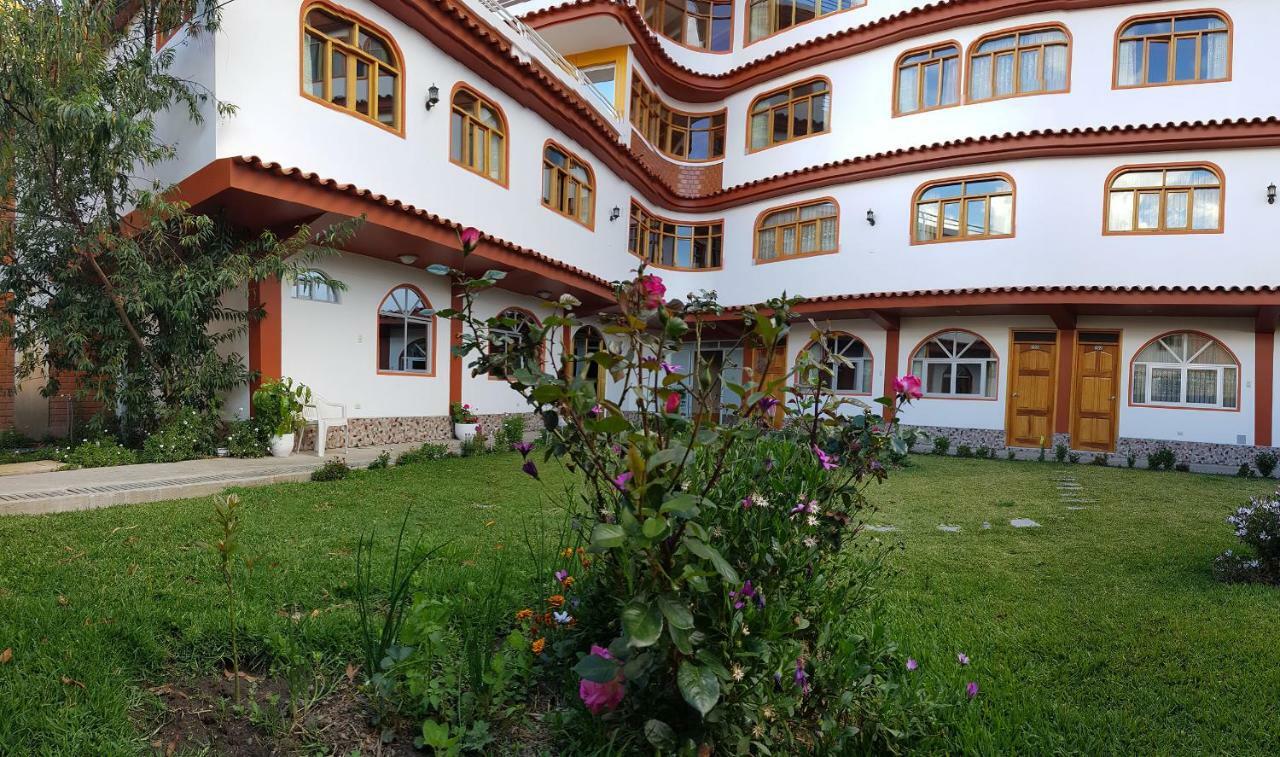 Morales Guest House Huaraz  Bagian luar foto